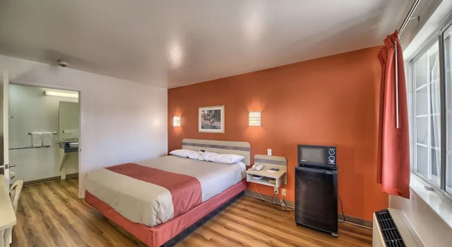 Двухместный номер Standard Motel 6-Kerrville, TX