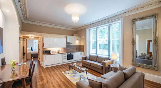 Апартаменты Rosedene Highland House - Emperor Apartment 1
