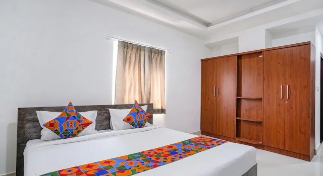 Номер Standard FabHotel Rooms 27 - Nr Hitech City