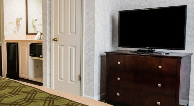 Двухместный номер Standard Econo Lodge & Suites Grand Rapids Airport