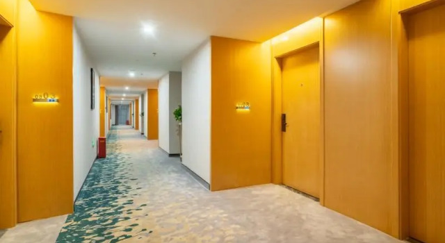 GreenTree Inn Jiangsu Huaian City Qingjiangpu Dist, Rezerwuj Hotel Qingjiangpu Chiny