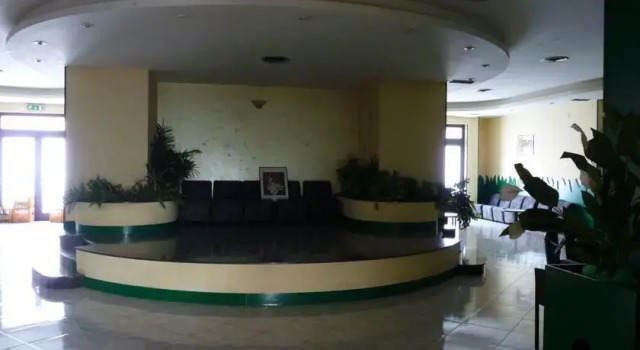 Hotel La Maestà, Varaa Hotelli Urbisaglia 