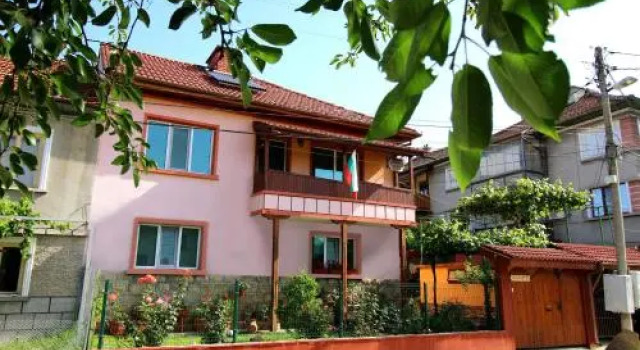 Koliu Malchovata House, Book Hotel Hoteller i Tryavna med pool, Swimmingpool