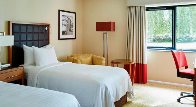 Двухместный номер Standard Delta Hotels by Marriott Peterborough