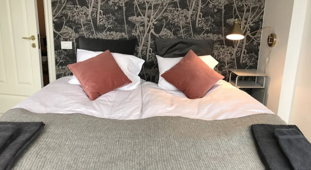 Апартаменты Deluxe Цокольный этаж с 3 комнатами Theater Row Apartments
