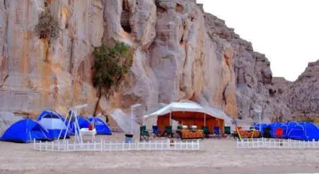 Khasab Musandam Dhow Cruise & Camping, Buchen Sie Campingplatz Camping & Glamping in Khasab, Campingplatz