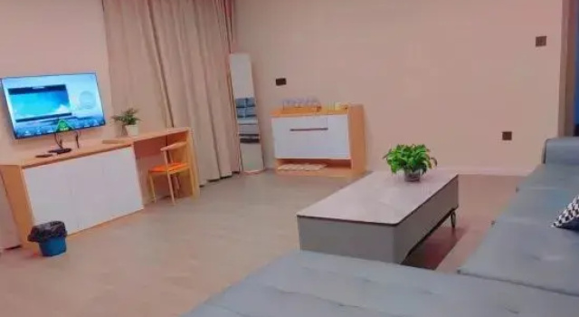 Семейный люкс с 3 комнатами Qingdu Homestay