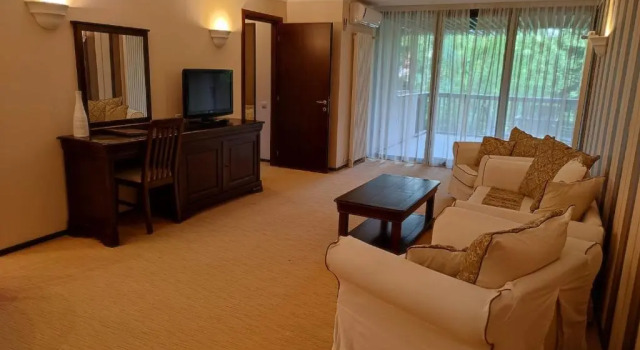 Poiana Brasov Alpin Resort Hotel Aparthotel 2204, Забронировать Курортный отель Курортные отели Пояна-Брашова, рядом с Bradul Ski Slope, Курортный отель