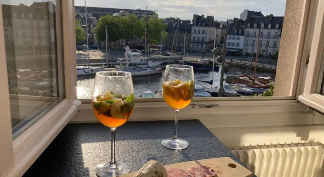 Апартаменты La magie du Port de Vannes et son centre historique à pied