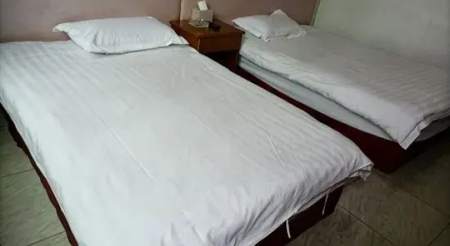 Номер Standard Haiyan China Hotel