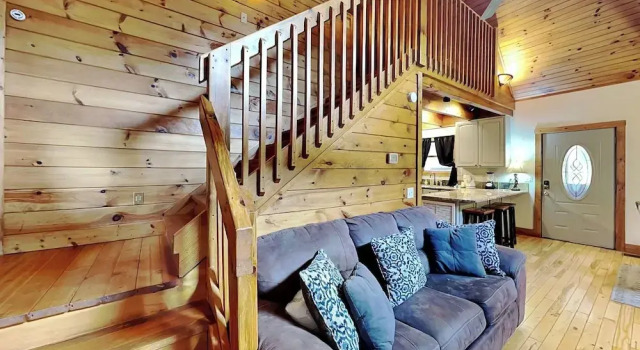Smokey Bear Haven by Jackson Mountain Rentals