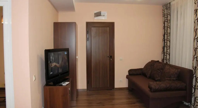 Семейная студия с красивым видом из окна Center Guest House