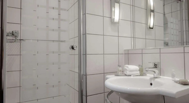 Номер Superior DoubleTree by Hilton Bristol City Centre