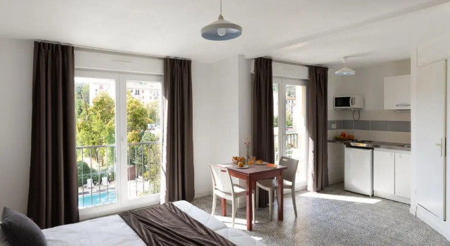Студия с балконом Appart Hotel Corte HR