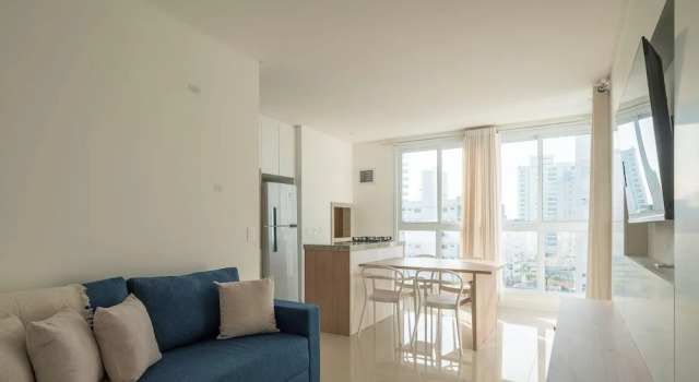 3BR Apt w/ Pool & gym 180m - Ltt803, Забронировать Апартаменты/квартира Писаррас Санта-Катарина