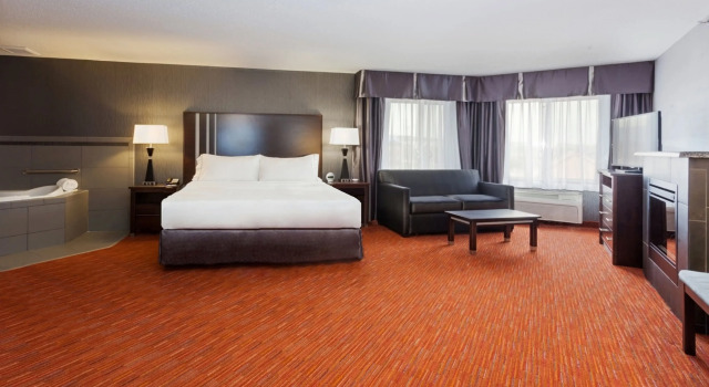 Holiday Inn Express & Suites Rapid City by IHG, Забронировать Отель Рапид-Сити Black Hills National Forest