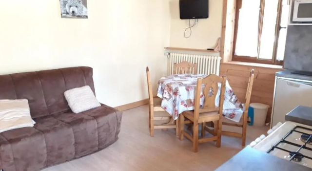 Appartement Albiez-Montrond, 2 pièces, 3 personnes - FR-1-618-6, Réserver Appartement Albiez-Montrond 