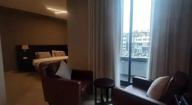 Suite mit Balkon und mit Stadtblick 365 UrbanLiving