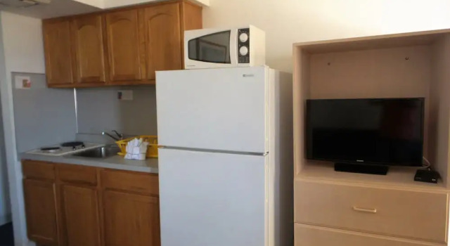 Номер Standard Golden Rail Motel