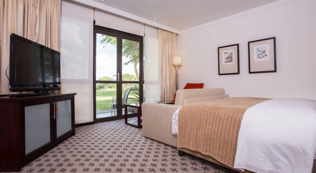 Phakalane Golf Estate Hotel Resort
