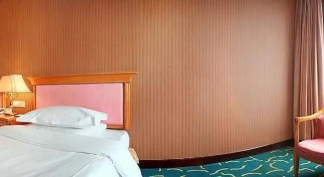 California Garden, Boek Hotel Hotels in Chengdu met parkeren, Parkeren