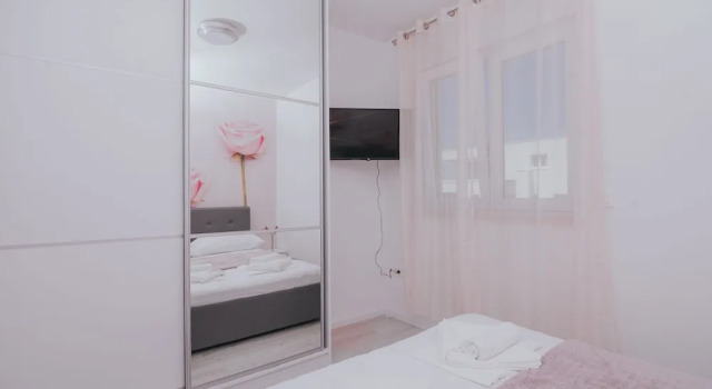 Апартаменты Deluxe c 1 комнатой Apartments Pool Villa Aldura