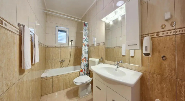 Апартаменты c 1 комнатой с балконом и с видом на море Apartments Ruzmarin