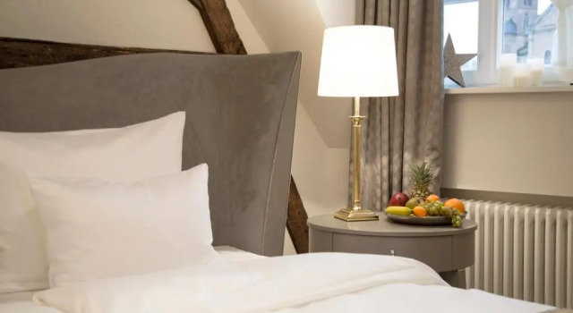 Полулюкс Romantik Hotel Zur Glocke