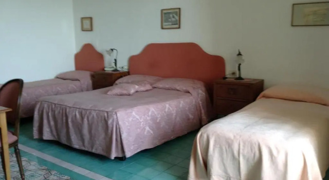 Четырёхместный номер Hotel Lidomare