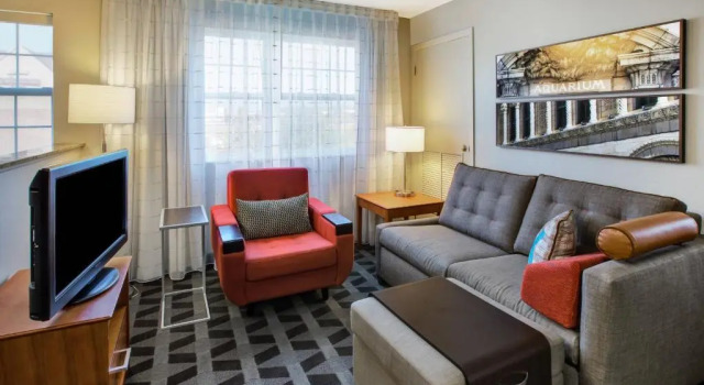 Люкс с 2 комнатами TownePlace Suites Detroit Dearborn