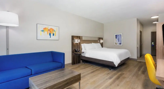 Двухместный люкс Holiday Inn Express & Suites Macclenny by IHG