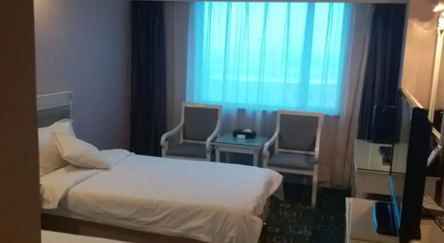 Двухместный номер Business Dushanzi Hotel - Urumqi