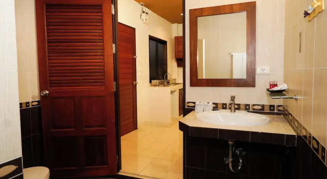 Вилла с балконом The Mantra Hotel Kata Noi