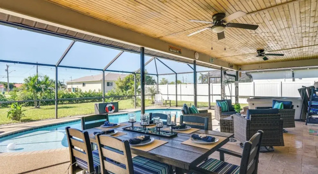 Коттедж Hot Tub & Pool: Coconut Palms in Cape Coral