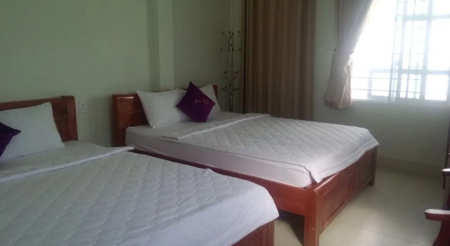 Minh Minh Hotel, Buchen Sie Hotel Con Son Vietnam