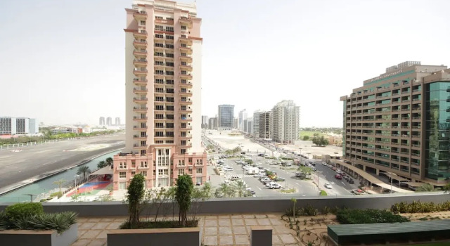 Студия Signature Holiday Home - Matrix Tower