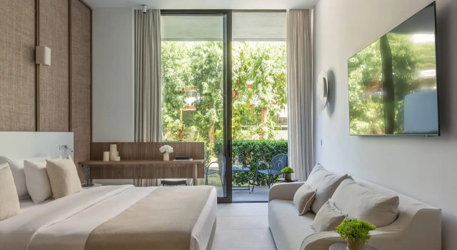 Номер семейный Premier Loft Grecotel LUXME Dama Dama