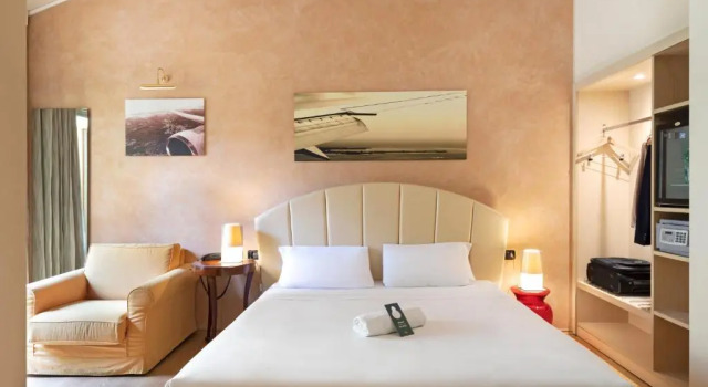 Полулюкс с балконом B&B HOTEL Malpensa Lago Maggiore