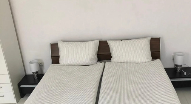SMART GuestHouse