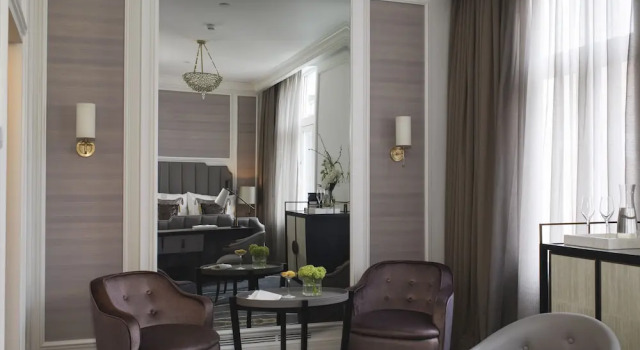 Номер Deluxe Britannia Hotel