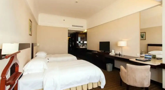 Tienyow Grand Hotel, Rezervasyon Otel Haikou Hainan