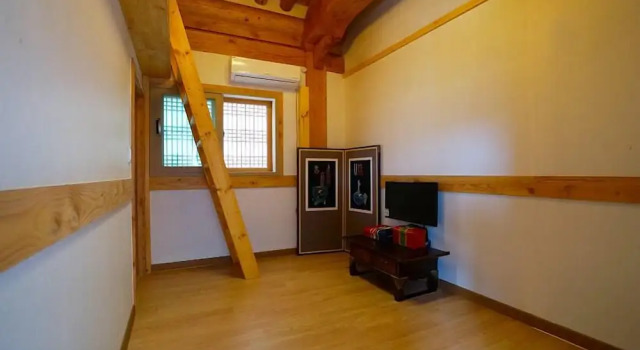 The Mumum Guesthouse, Забронировать Гостевой дом Чонджу Чолла-Пукто, рядом с Выставочный зал Jeonju Crafts