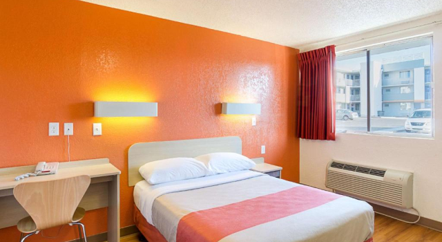 Двухместный номер Standard Motel 6- Denver, CO Downtown
