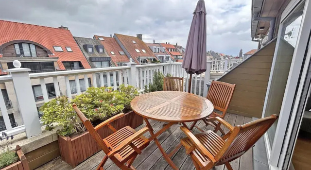 Апартаменты Duplex in Knokke Near North Sea Beach