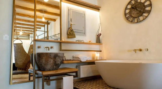 Люкс Deluxe Цокольный этаж Mazaraki Guesthouse
