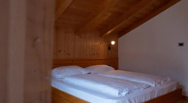 Ferienwohnung im Haus Texel VII, Забронировать Отель Отели Рабла с парковкой, Парковка