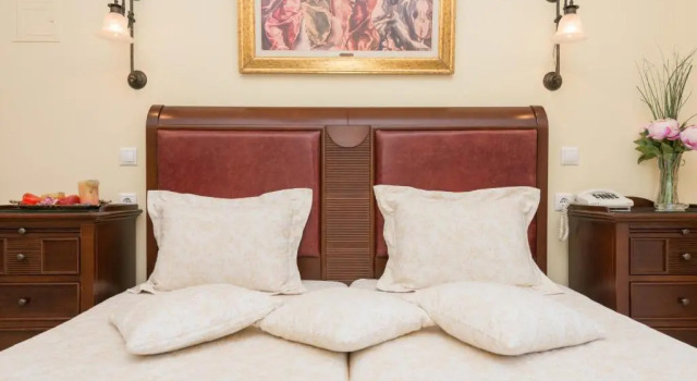 Двухместный номер Classic Enavlion Hotel