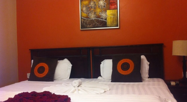 Standard Zimmer Khwee Sands Lodge