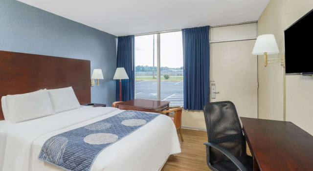 Двухместный номер Standard Days Inn by Wyndham Statesville