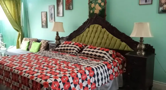 Deluxe Einzel Suite Villa 301 B&B